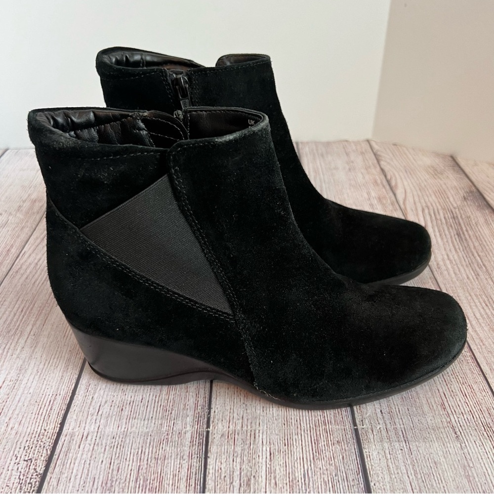 Clark’s Artisan Suede Booties 8
